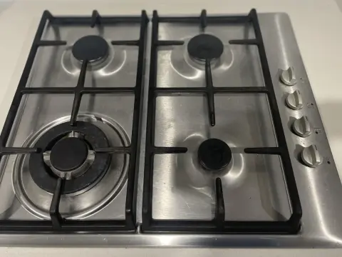 Cómo desmontar una placa de gas sin dañar la encimera