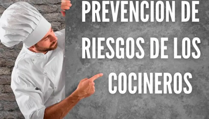 Chef señalando "Prevención de riesgos de los cocineros". Conoce las normas de la cocina para trabajar seguro.