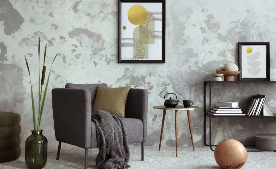 Papel pintado y pintura en el salón - cómo combinarlos bien