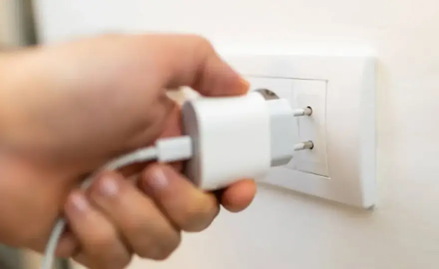 Enchufe sin obra - opciones reales, precio y seguridad