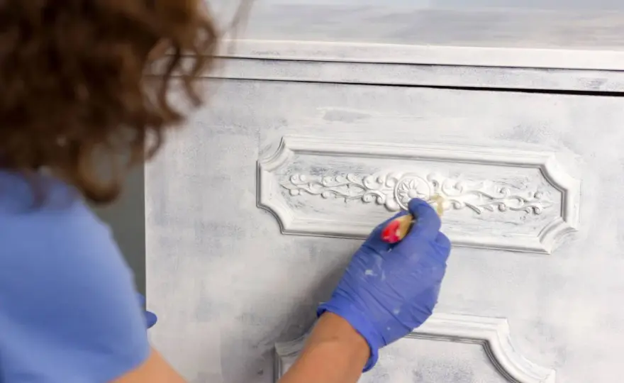 Pintar un armario sin lijarlo - claves para un buen acabado