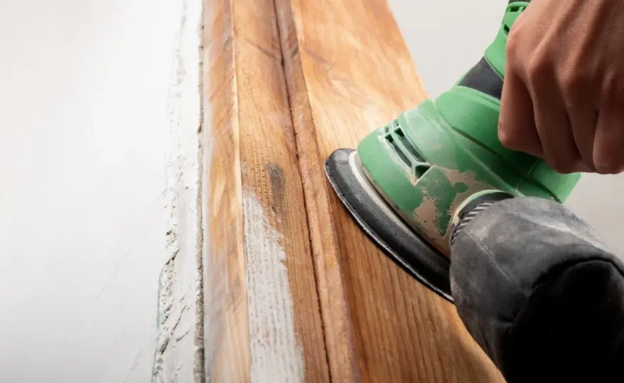 Cómo quitar barniz de la madera sin dañar la veta
