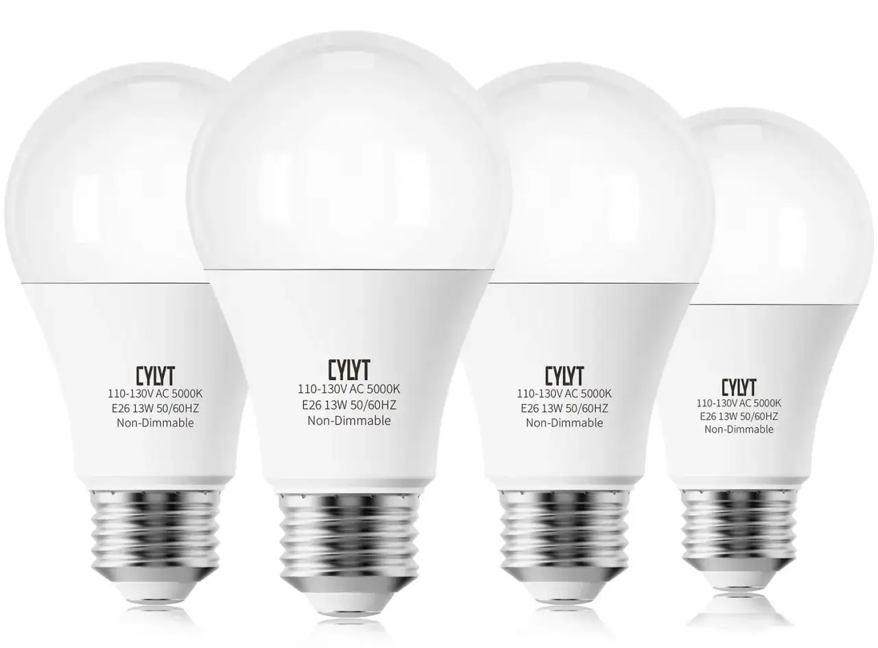 Cuatro bombillas LED blancas, tipo A60, de 13W, 5000K, no regulables, con base E26.